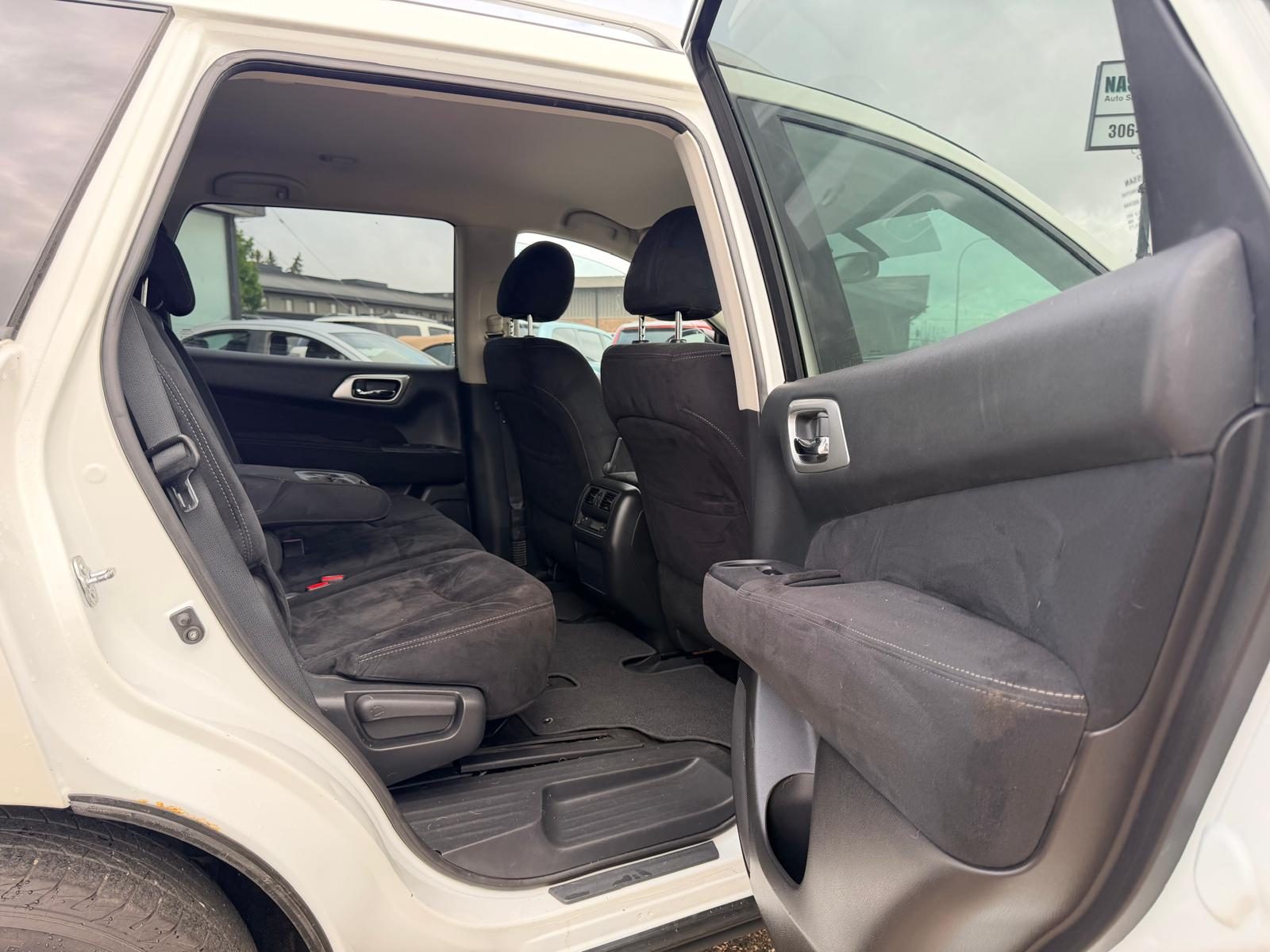 2015 Nissan Pathfinder