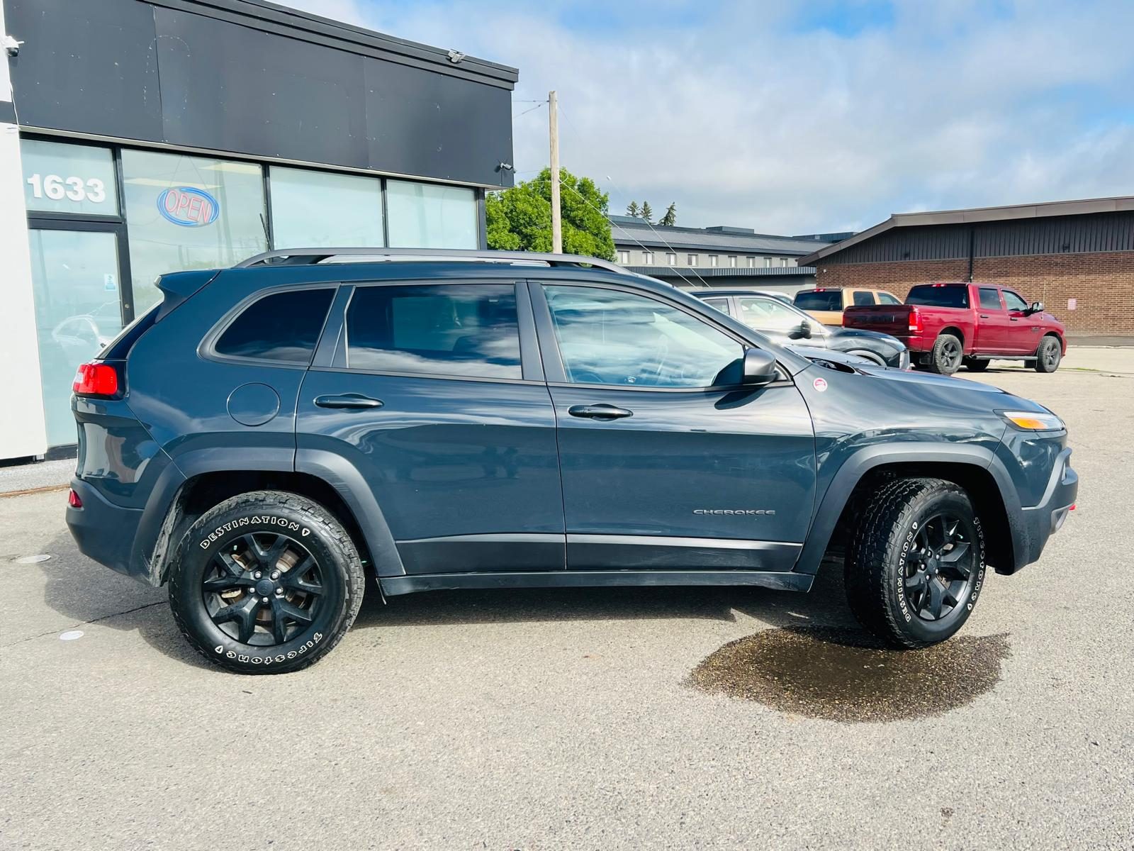 2016 Jeep Cherokee