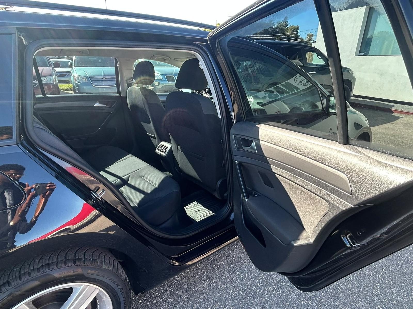 2019 Volkswagen Golf Sportwagen