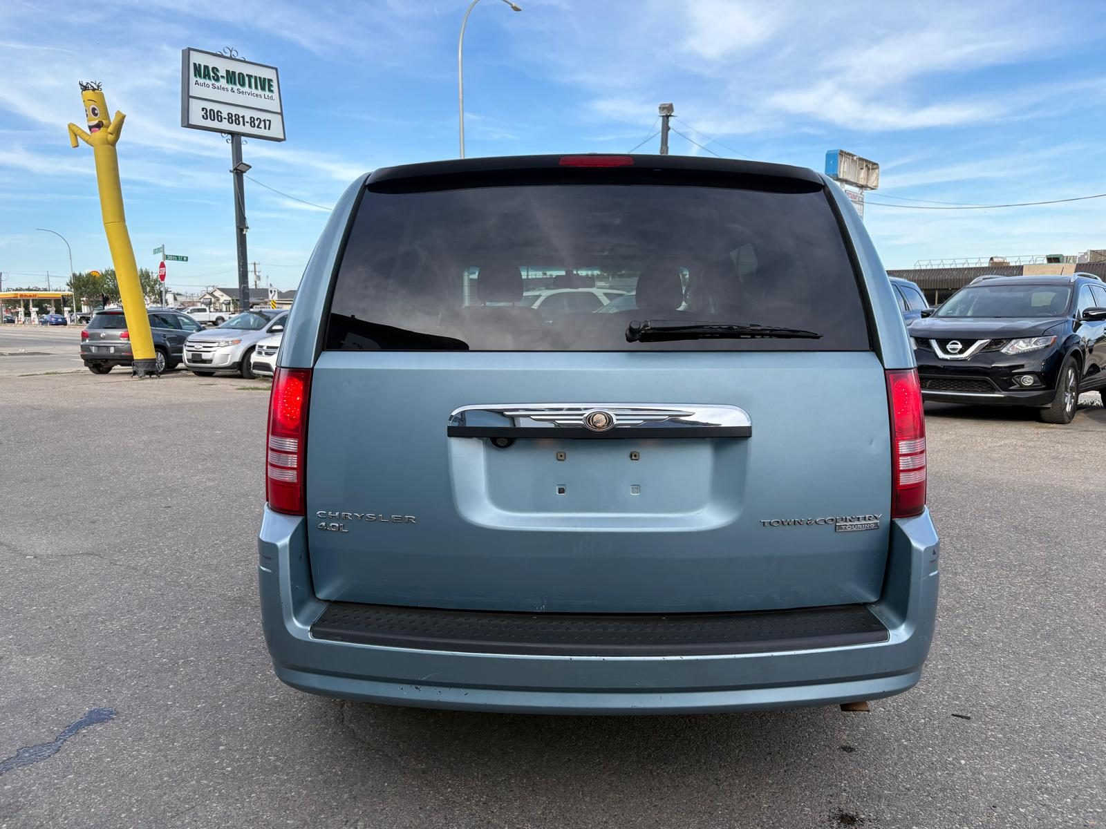 2010 Chrysler Town And Country
