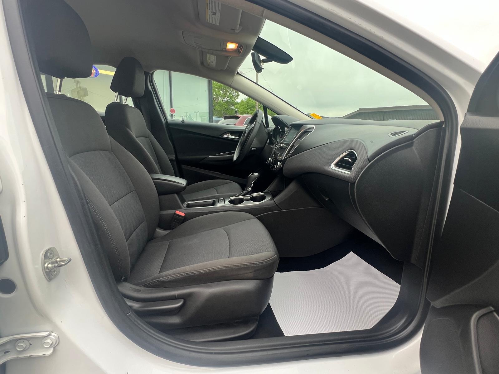 2017 Chevrolet Cruze