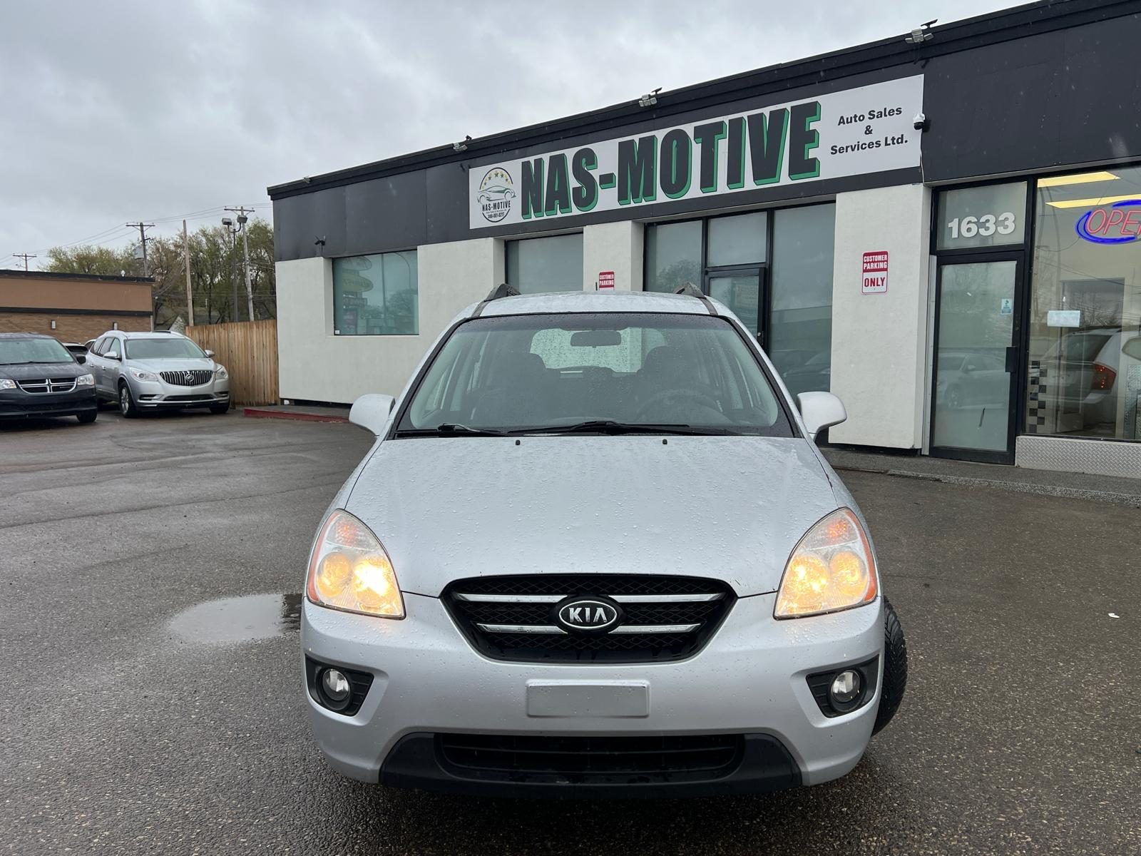 2009 Kia Rondo