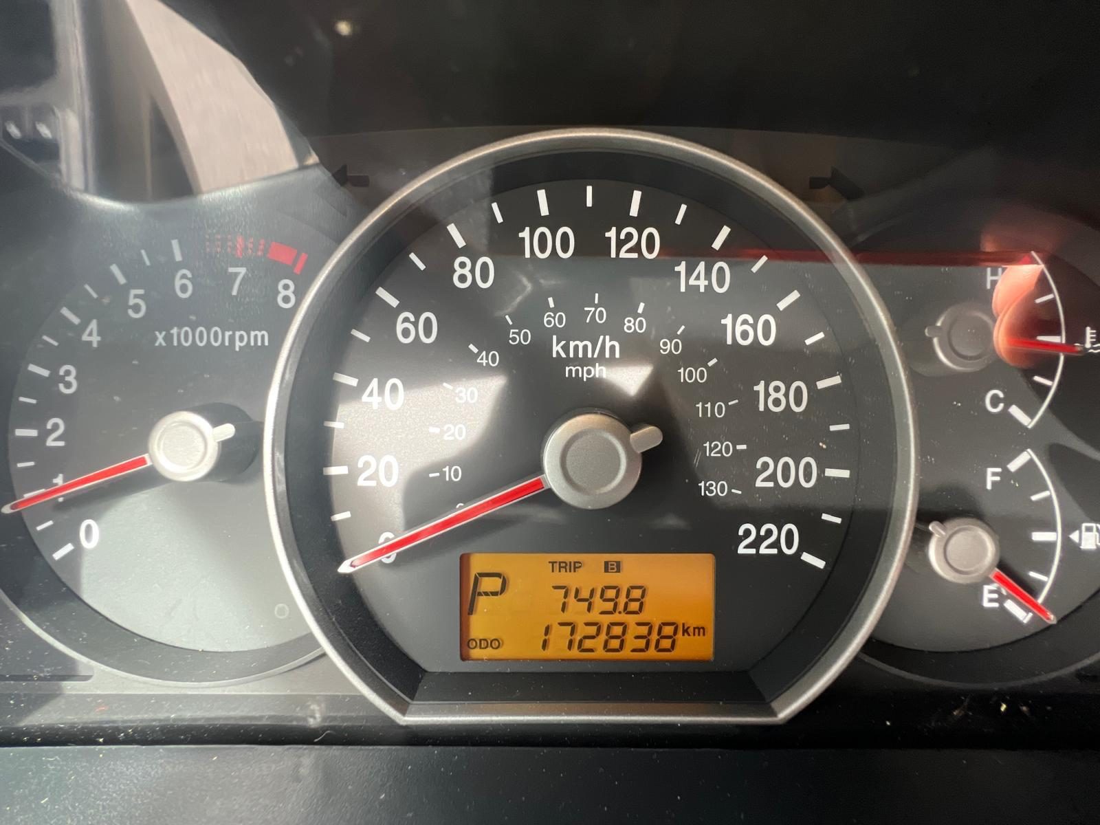 2009 Kia Rondo