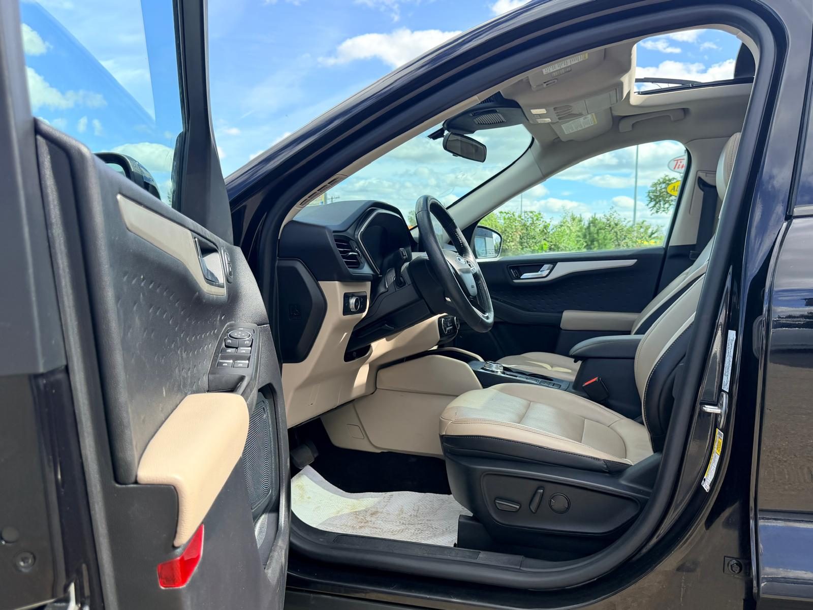 2020 Ford Escape