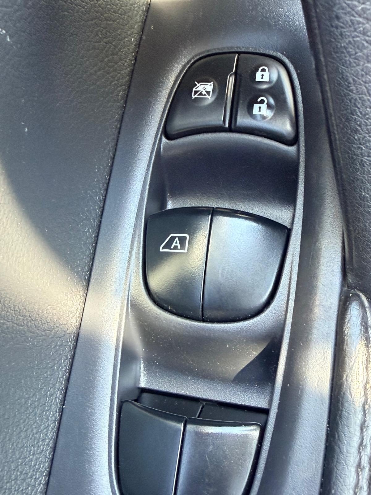 2014 Nissan Rogue
